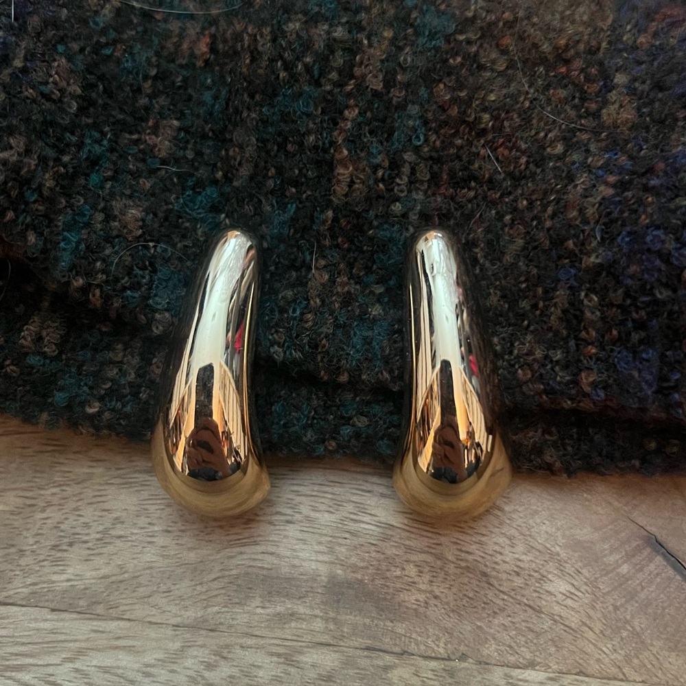Anthropologie Gold Tone Teardrop Earrings